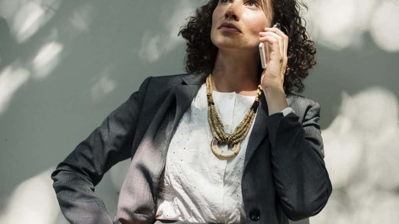 Utilizzi un solo numero di telefono per lavoro e vita privata? Gli svantaggi a cui non hai pensato Utilizzi un solo numero di telefono per lavoro e vita privata? Gli svantaggi a cui non hai pensato