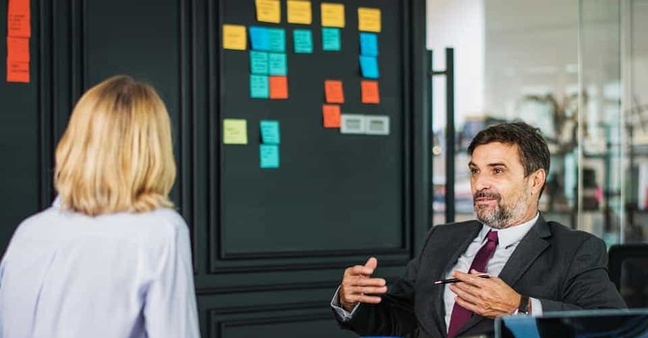 Feedback in azienda: come avanzare critiche costruttivamente
