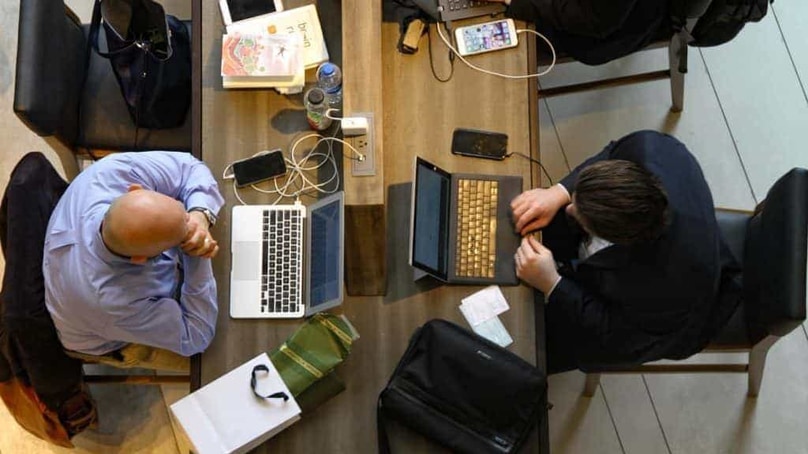 Perché scegliere un ufficio condiviso? Perché scegliere un ufficio condiviso?