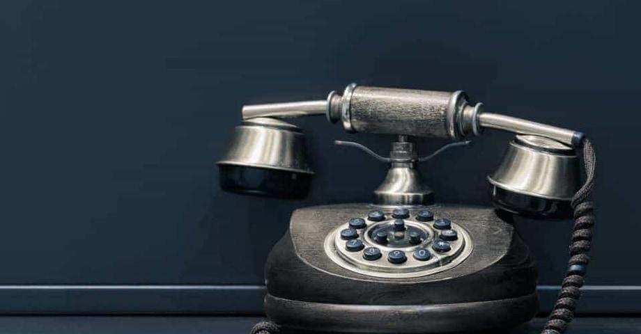 Trasferimento di chiamata: 4 scenari in cui può salvare la tua attività