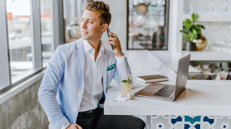 Chiamate di lavoro: eliminare gli sprechi di tempo in 3 mosse Chiamate di lavoro: eliminare gli sprechi di tempo in 3 mosse
